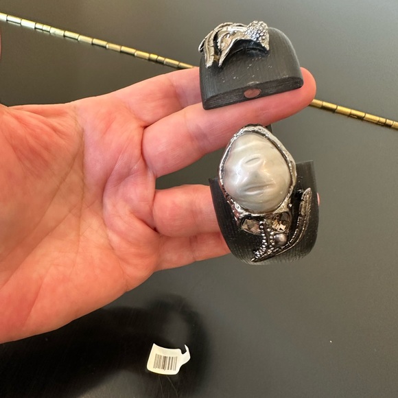 RARE Luxury Formal Authentic Alexis Bittar Lucite Crystal Baroque Pearl Bangle - Picture 6 of 17